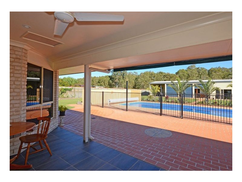 5 Cockateil Court, Dundowran Beach QLD 4655