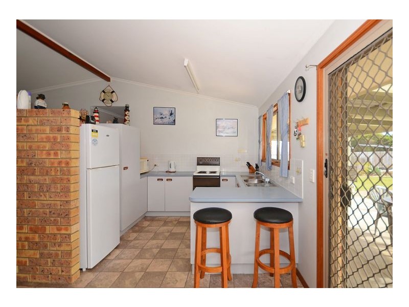 20 Bunker Ave, Urraween QLD 4655