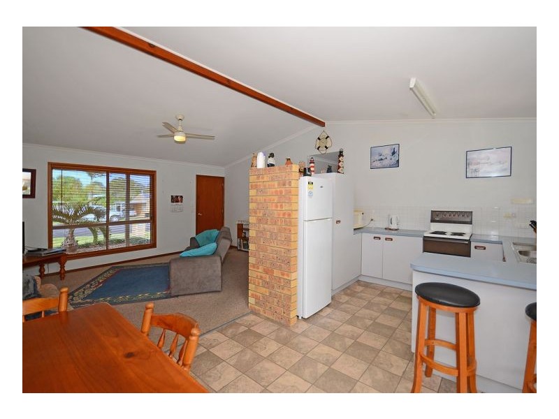 20 Bunker Ave, Urraween QLD 4655