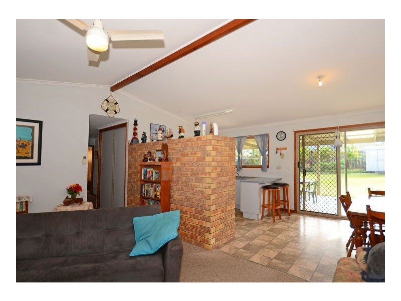 20 Bunker Ave, Urraween QLD 4655