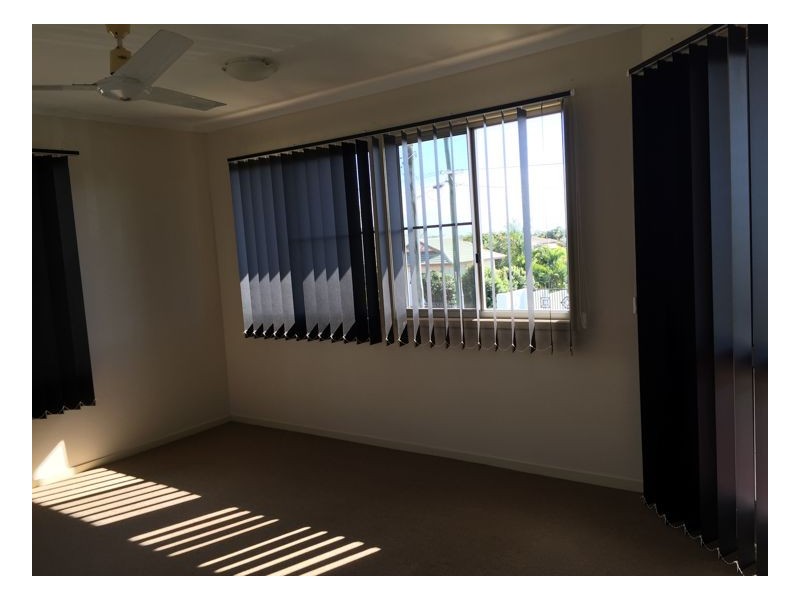 6 Regency Ave, Urraween QLD 4655