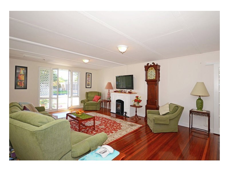 9 Keys Avenue, Torquay QLD 4655