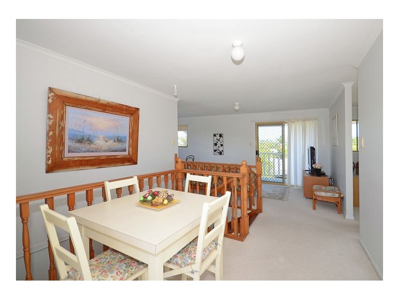 9 Keys Avenue, Torquay QLD 4655