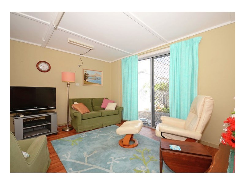 9 Keys Avenue, Torquay QLD 4655