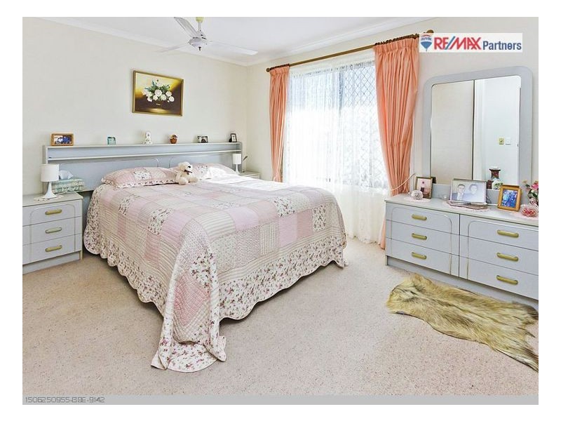 2 Cliveden Avenue, Point Vernon QLD 4655