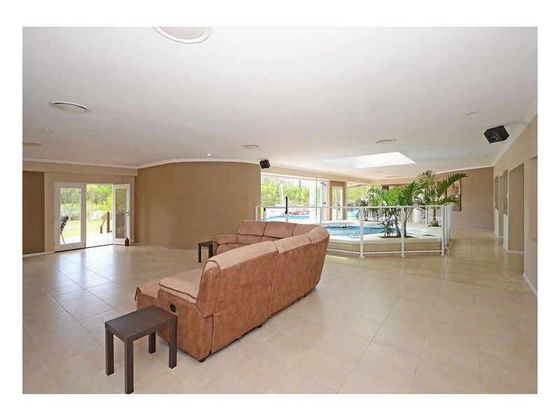 19 Island Close, Pacific Haven QLD 4659