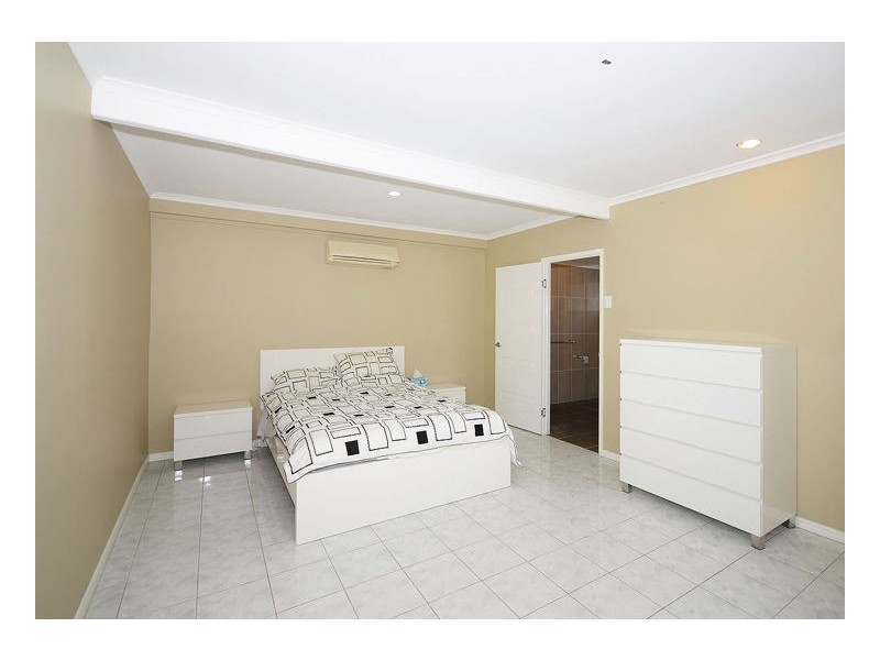 19 Island Close, Pacific Haven QLD 4659