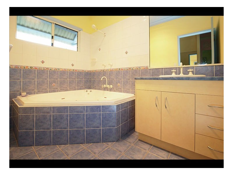 65A Miller Street, Urangan QLD 4655