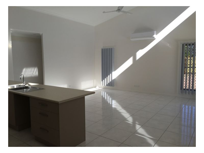 10 Snapper Street, Kawungan QLD 4655