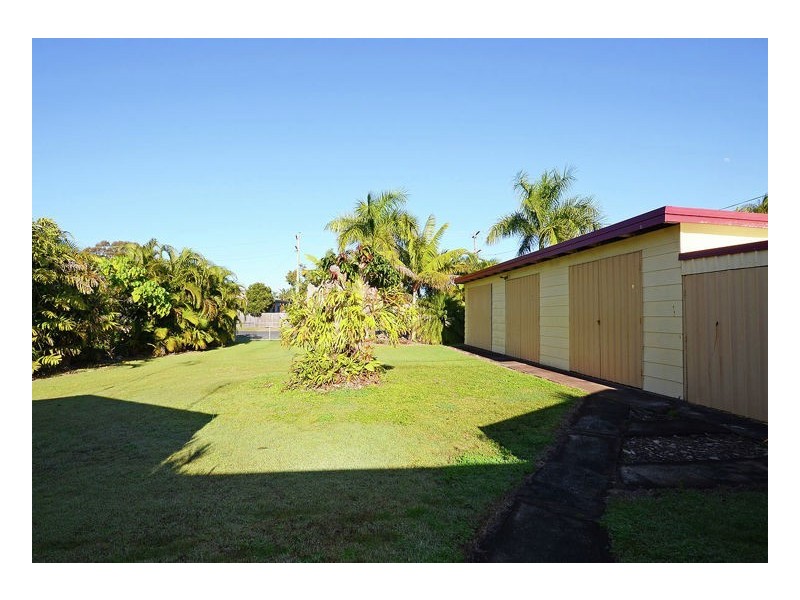 53 Hibiscus Street, Urangan QLD 4655