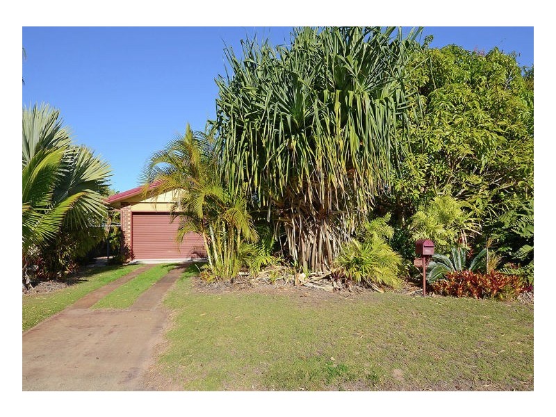 53 Hibiscus Street, Urangan QLD 4655