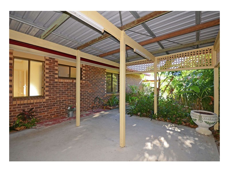 53 Hibiscus Street, Urangan QLD 4655