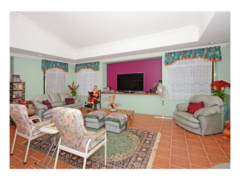 22 Lucas Drive, Burrum Heads QLD 4659