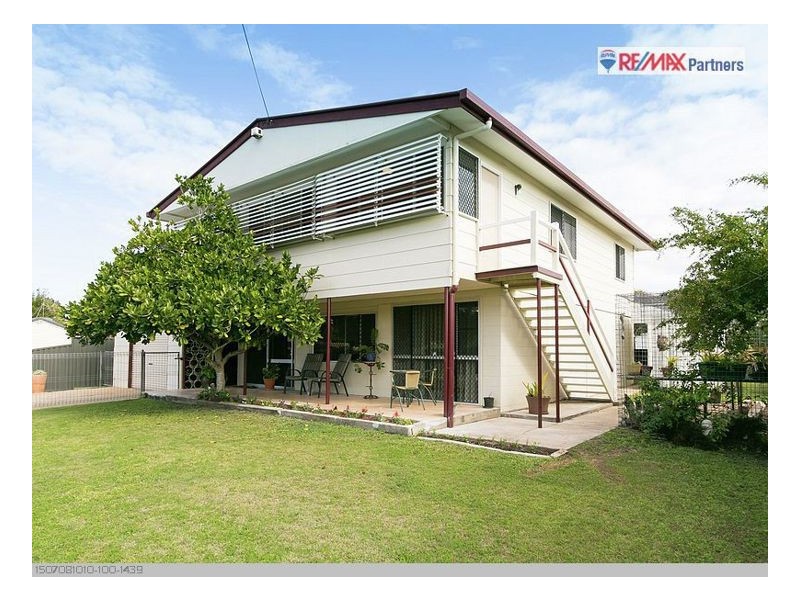 31 Drummond Street, Urangan QLD 4655