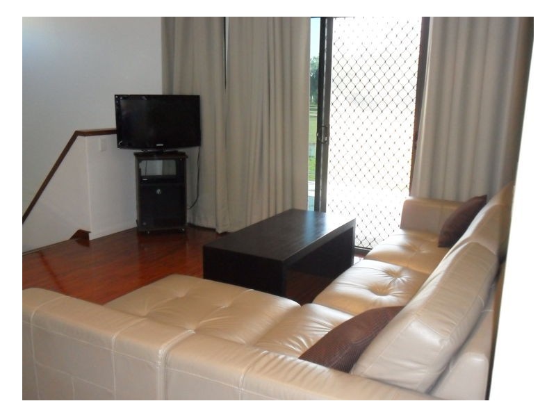 112 Riverview Drive, Burrum Heads QLD 4659