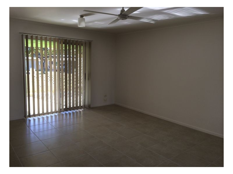 124 Oslove Drive, Booral QLD 4655