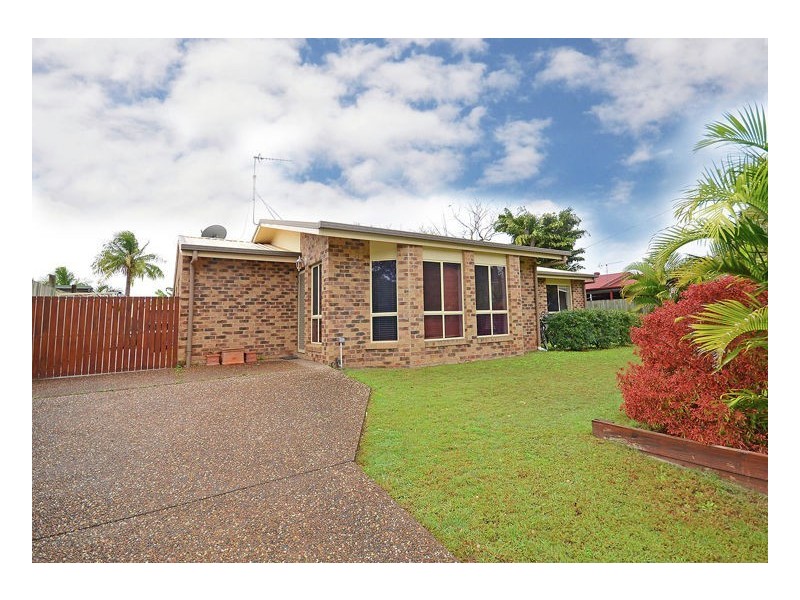 30 Fairway Drive, Urraween QLD 4655