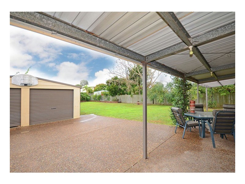 30 Fairway Drive, Urraween QLD 4655