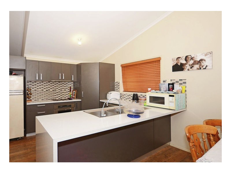 30 Fairway Drive, Urraween QLD 4655