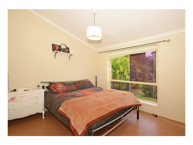 30 Fairway Drive, Urraween QLD 4655