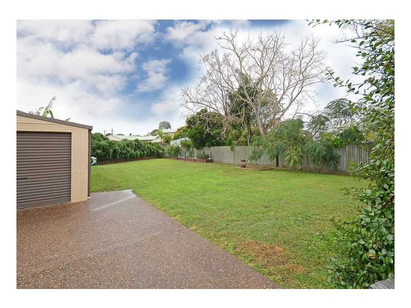 30 Fairway Drive, Urraween QLD 4655