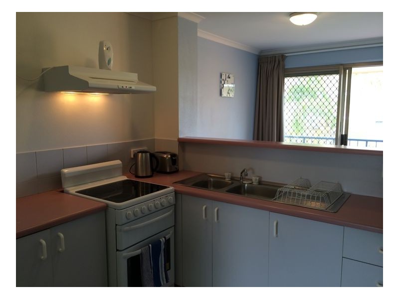 19/383 Esplanade, Torquay QLD 4655