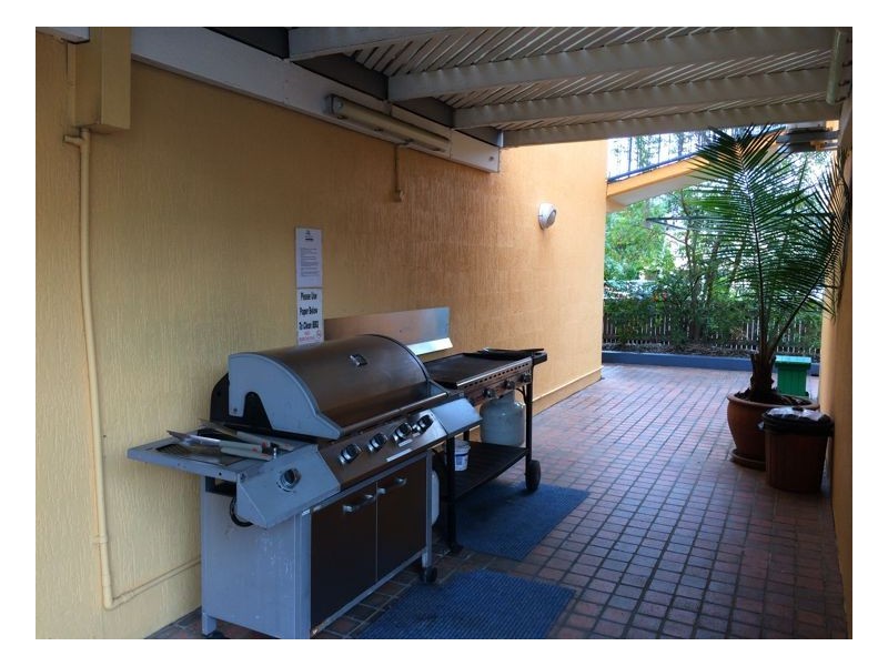 19/383 Esplanade, Torquay QLD 4655