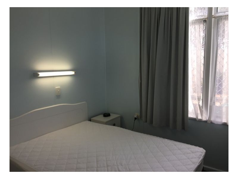 1/374 Esplanade, Torquay QLD 4655