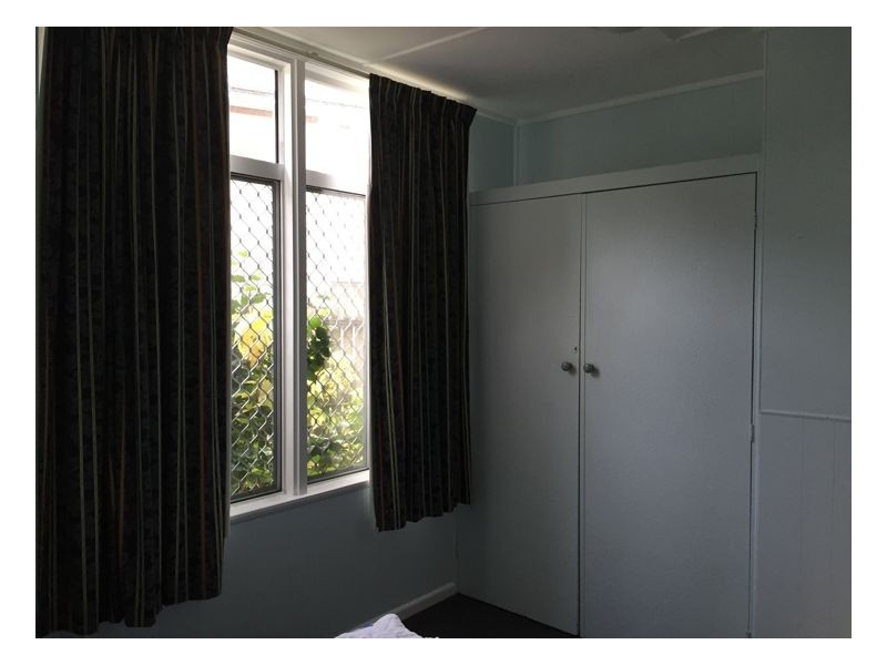 1/374 Esplanade, Torquay QLD 4655