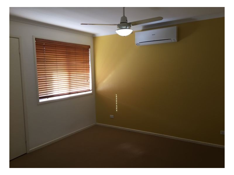 759 Boat Harbour Drive, Urangan QLD 4655