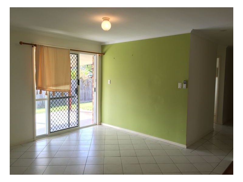 759 Boat Harbour Drive, Urangan QLD 4655