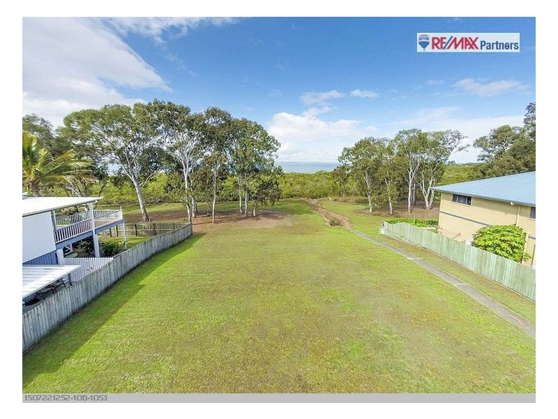 14 Foreshore Drive, Urangan QLD 4655