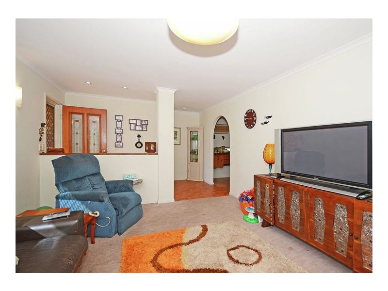 21 Brolga Court, Eli Waters QLD 4655