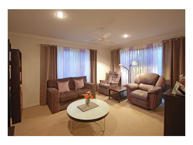 60 Pembridge Cct, Urraween QLD 4655