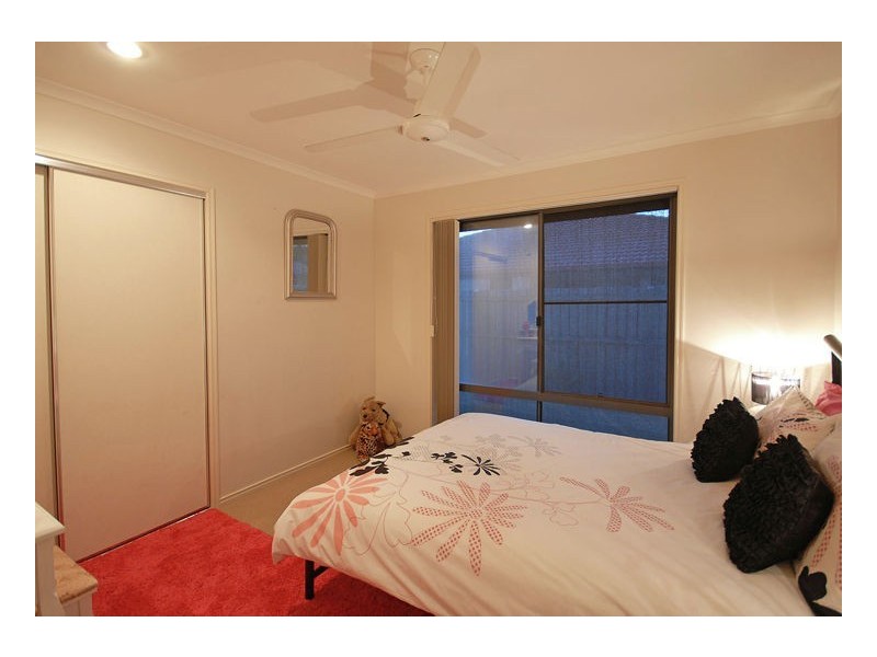 60 Pembridge Cct, Urraween QLD 4655