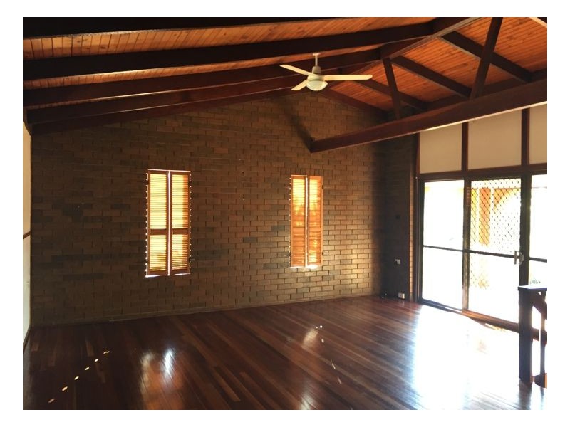 28 Zephyr Street, Pialba QLD 4655