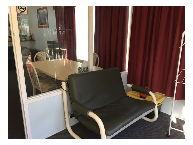 2/374 Esplanade, Torquay QLD 4655