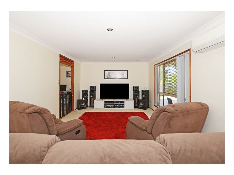 4 Rocky Court, Kawungan QLD 4655