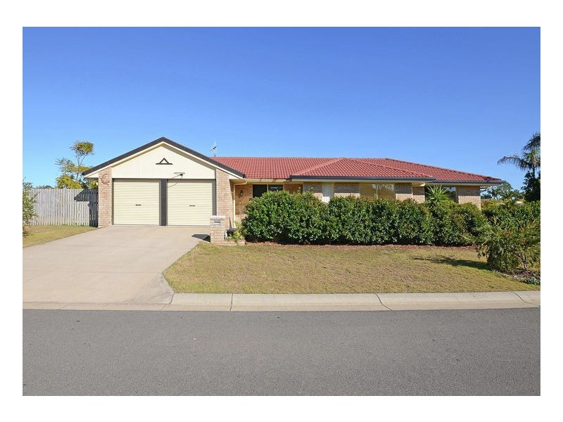 4 Sunny Way, Toogoom QLD 4655