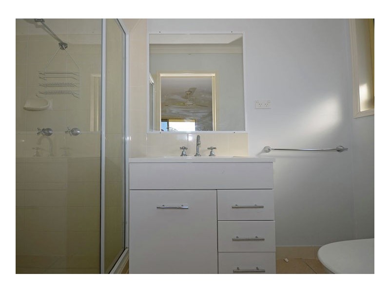 4 Sunny Way, Toogoom QLD 4655