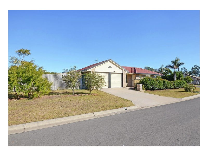 4 Sunny Way, Toogoom QLD 4655