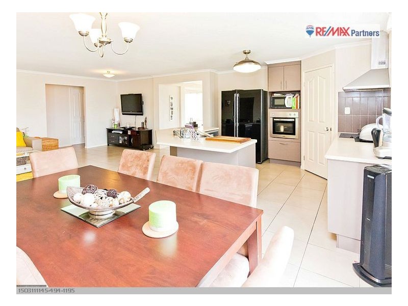 2 Schooner Rise, River Heads QLD 4655