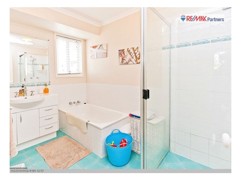 2 Schooner Rise, River Heads QLD 4655