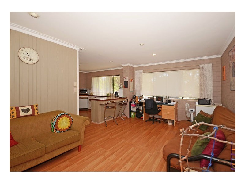 14 Boundary Road, Urangan QLD 4655