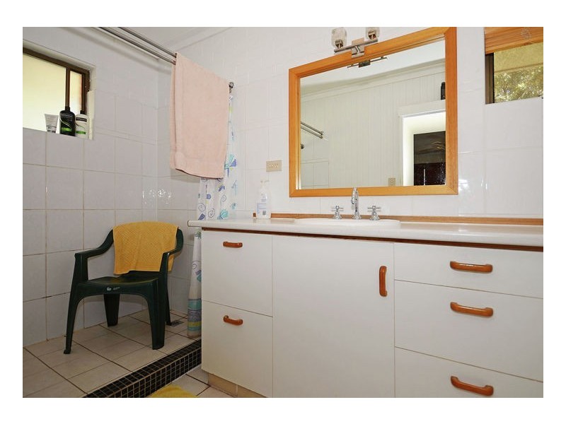 14 Boundary Road, Urangan QLD 4655