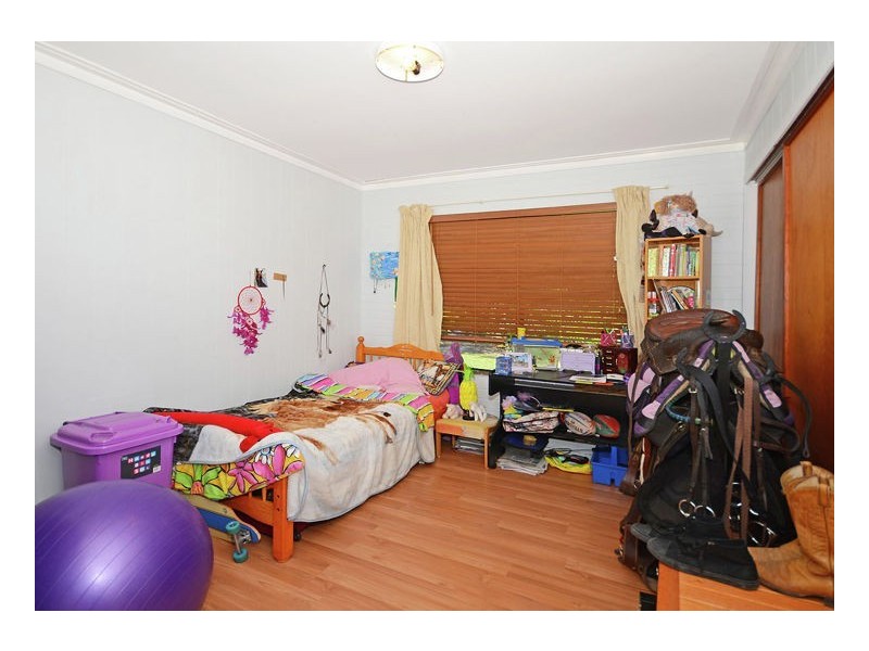 14 Boundary Road, Urangan QLD 4655