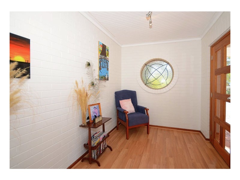 14 Boundary Road, Urangan QLD 4655