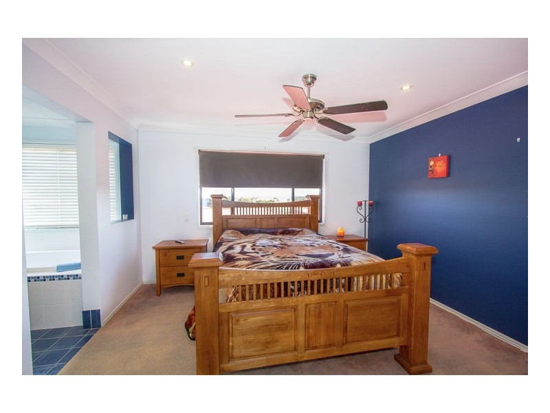 18 Brahminy Court, River Heads QLD 4655