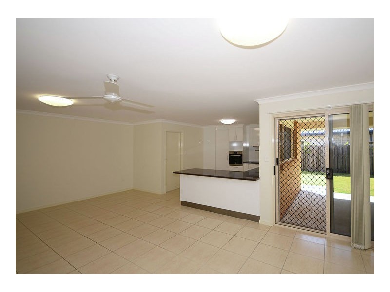 28 Gumtree Dr, Urraween QLD 4655