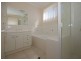33 Anchorage Cct, Point Vernon QLD 4655